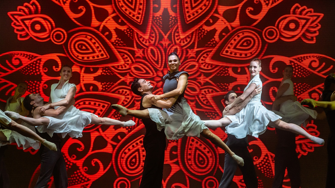 Álló taps Oszakában – amikor a magyar táncművészet meghódítja a világot