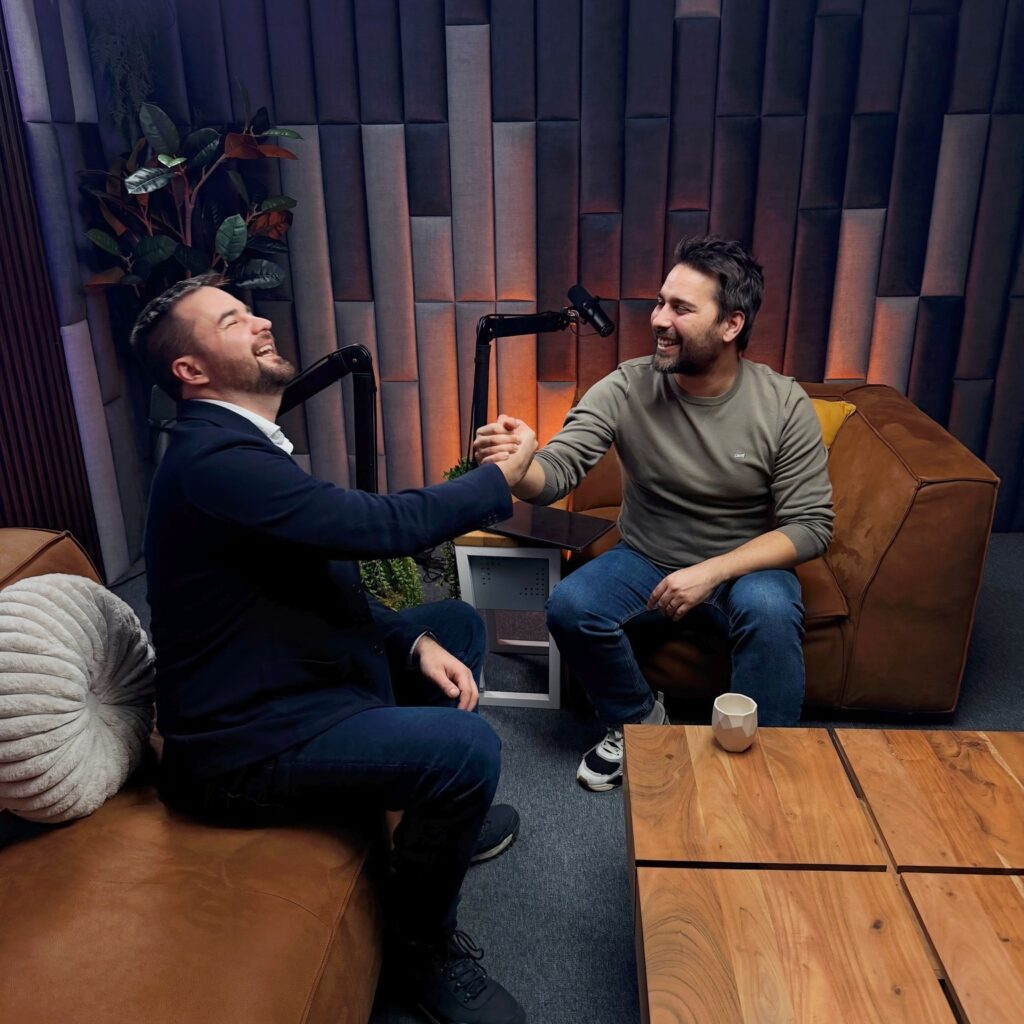 Instagram post from kultplusz.hu. This post is in position 0.