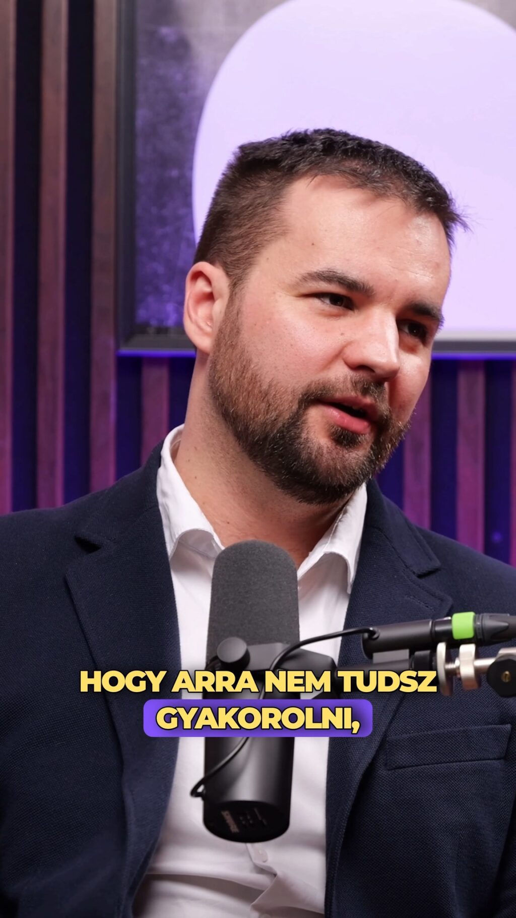 Instagram post from kultplusz.hu. This post is in position 10.