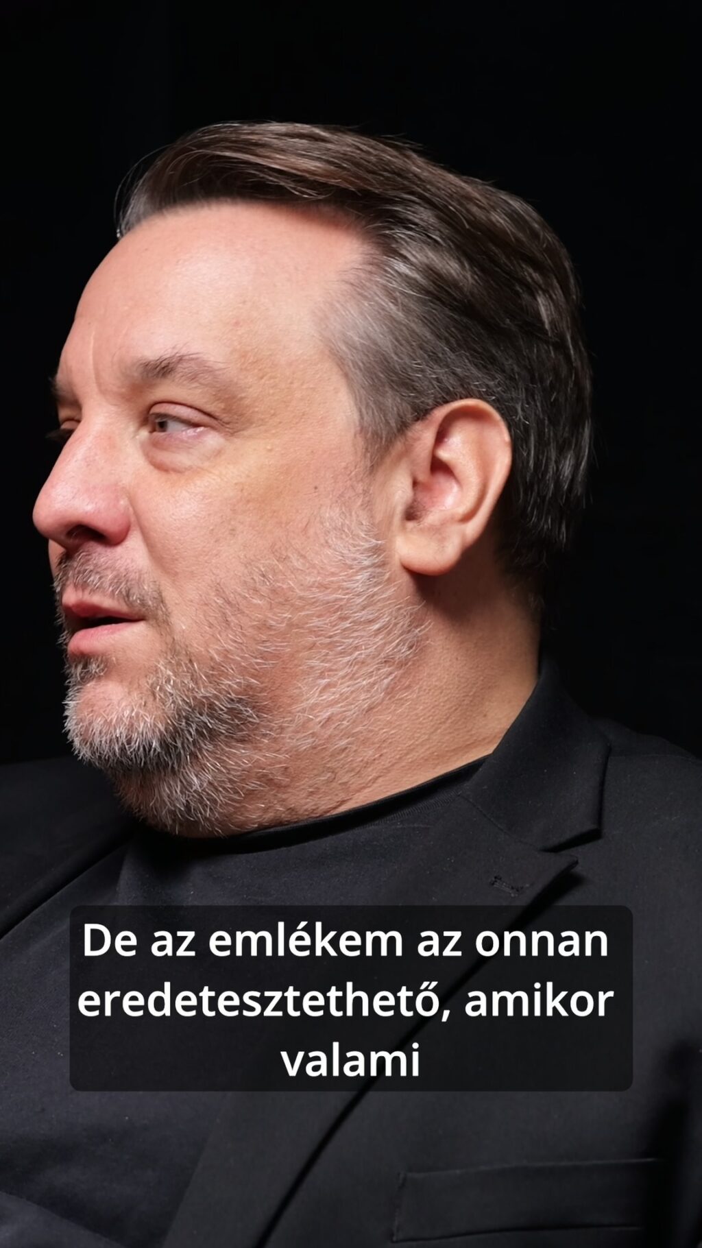 Instagram post from kultplusz.hu. This post is in position 17.