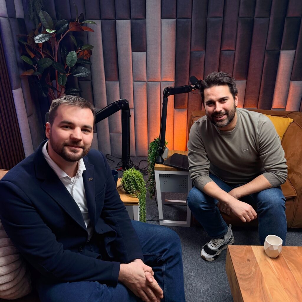 Instagram post from kultplusz.hu. This post is in position 2.